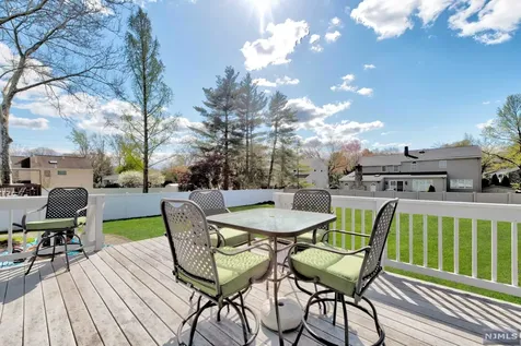 541 Clinton Road Paramus NJ 07652