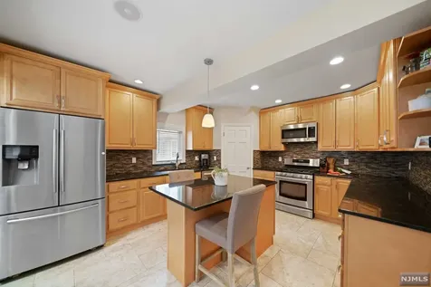 200 Oak Street Ridgewood NJ 07450