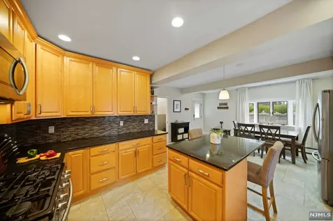 200 Oak Street Ridgewood NJ 07450