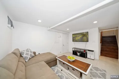 200 Oak Street Ridgewood NJ 07450