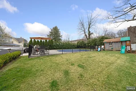200 Oak Street Ridgewood NJ 07450