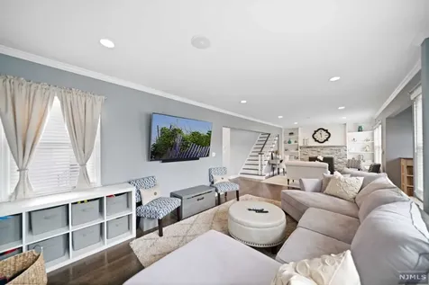 200 Oak Street Ridgewood NJ 07450
