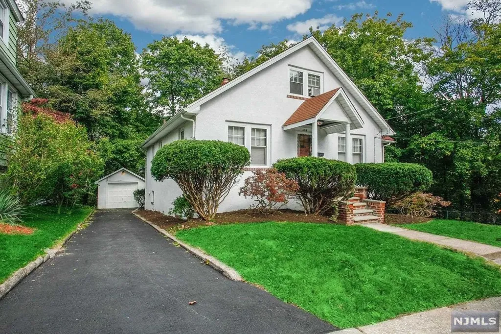 508 High Street Oradell NJ 07649