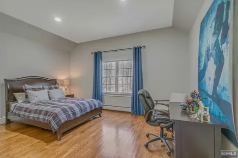 17 Hemlock Hill Road Upper Saddle River NJ 07458