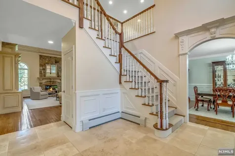 17 Hemlock Hill Road Upper Saddle River NJ 07458