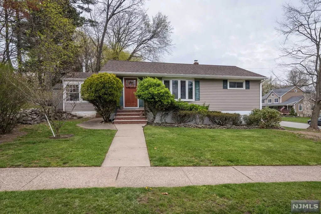 45 E Grand Avenue Montvale NJ 07645