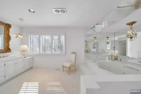 16 Baldwin Road Saddle River NJ 07458