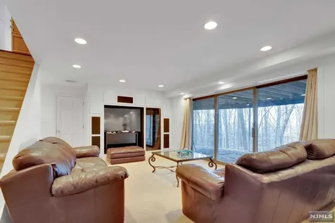 16 Baldwin Road Saddle River NJ 07458