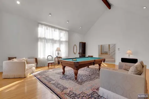 16 Baldwin Road Saddle River NJ 07458