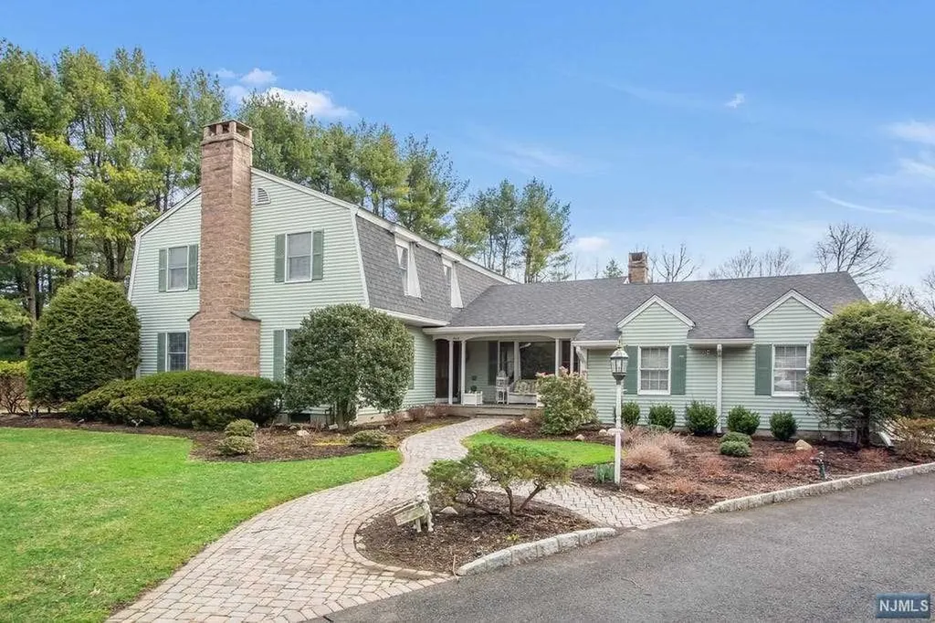668 Farmdale Road Franklin Lakes NJ 07417