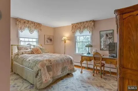 668 Farmdale Road Franklin Lakes NJ 07417
