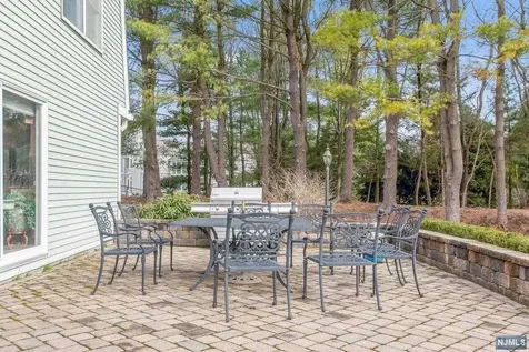 668 Farmdale Road Franklin Lakes NJ 07417