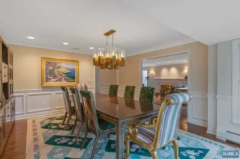 668 Farmdale Road Franklin Lakes NJ 07417