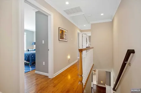 26 Carlton Avenue Ho-ho-kus NJ 07423