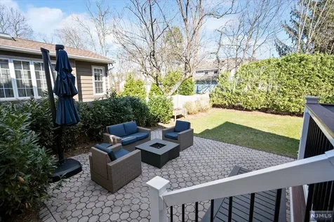 26 Carlton Avenue Ho-ho-kus NJ 07423