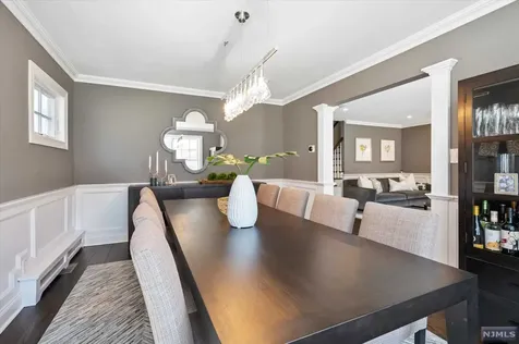 26 Carlton Avenue Ho-ho-kus NJ 07423