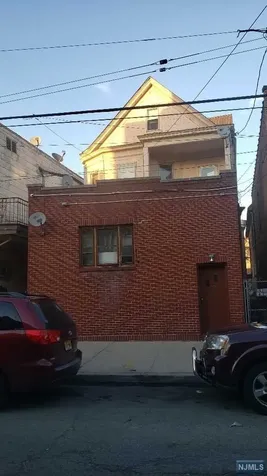 194 Dayton Avenue Passaic NJ 07055