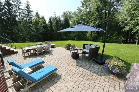 31 Old Farms Road Woodcliff Lake NJ 07677