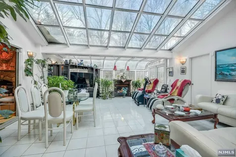 32 Bodie Road Wayne NJ 07470