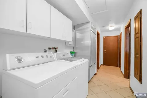 32 Bodie Road Wayne NJ 07470
