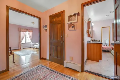 32 Bodie Road Wayne NJ 07470