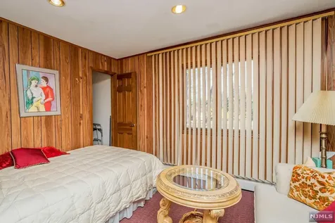 32 Bodie Road Wayne NJ 07470