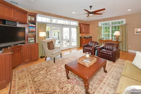 715 Hillcrest Road Ridgewood NJ 07450