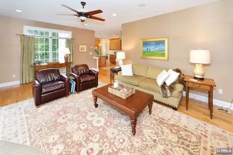 715 Hillcrest Road Ridgewood NJ 07450