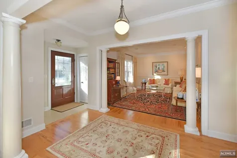 715 Hillcrest Road Ridgewood NJ 07450