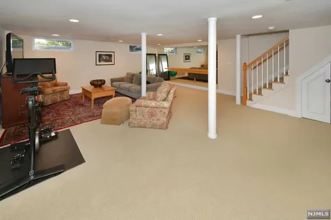 715 Hillcrest Road Ridgewood NJ 07450