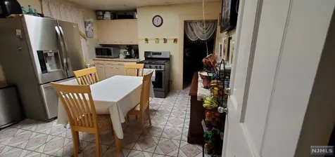 98 Murray Avenue Paterson NJ 07501