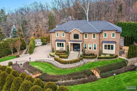 465 Next Day Hill Drive Englewood NJ 07631