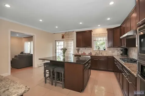 47 Euclid Road Fort Lee NJ 07024