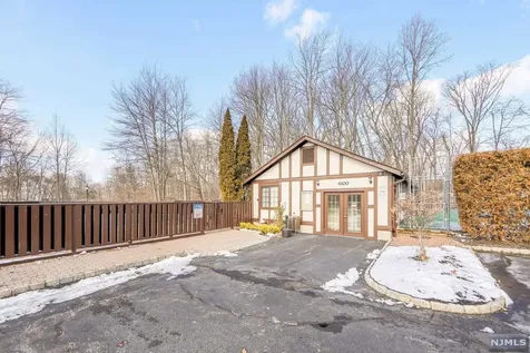 3411 Whittier Court Mahwah NJ 07430