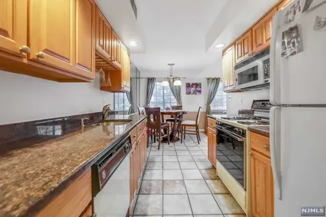 3411 Whittier Court Mahwah NJ 07430