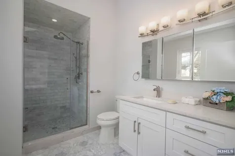 17 Hillside Avenue Livingston NJ 07039