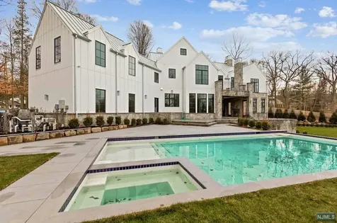 385 Hillside Avenue Alpine NJ 07620