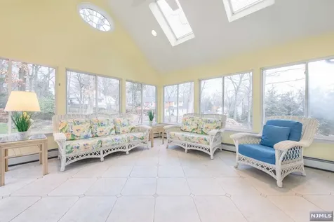 544 Farview Court Wyckoff NJ 07481
