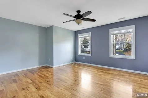 4 Henoch Avenue Clifton NJ 07013