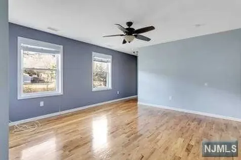 4 Henoch Avenue Clifton NJ 07013