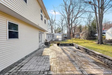 4 Henoch Avenue Clifton NJ 07013
