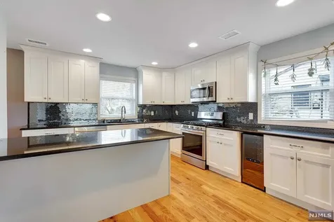 4 Henoch Avenue Clifton NJ 07013
