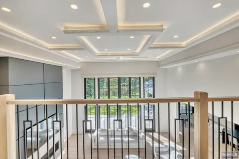 220 Mulberry Way Franklin Lakes NJ 07417