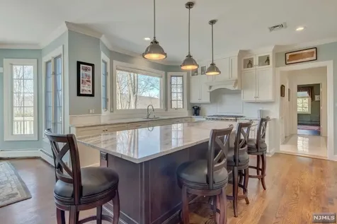 6 Walsh Drive Mahwah NJ 07430