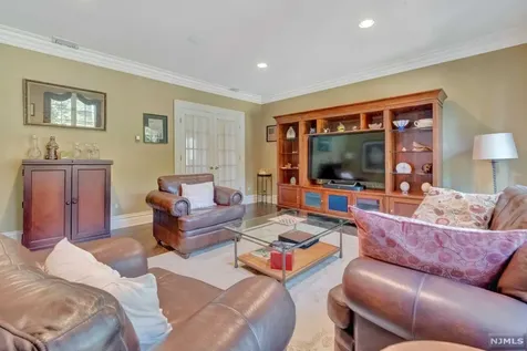 6 Walsh Drive Mahwah NJ 07430