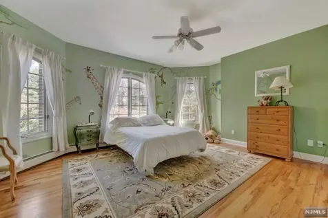 6 Walsh Drive Mahwah NJ 07430