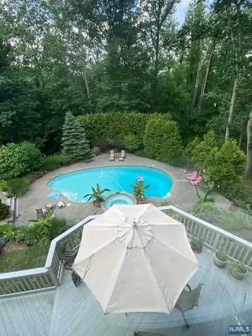 6 Walsh Drive Mahwah NJ 07430