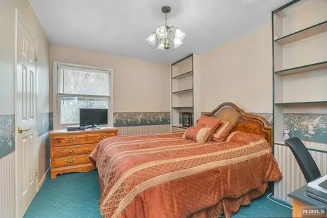 51 Dewey Drive Ringwood NJ 07456