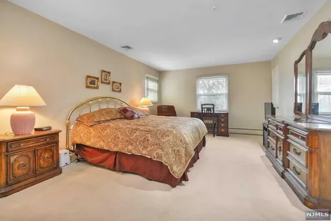 51 Dewey Drive Ringwood NJ 07456