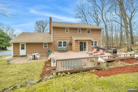 51 Dewey Drive Ringwood NJ 07456